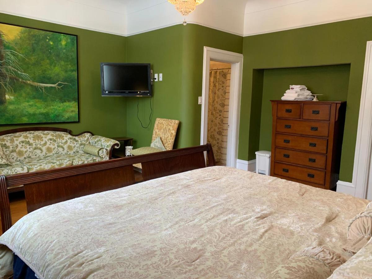 Monroe House Executive Guest Suites St. John's Exterior foto
